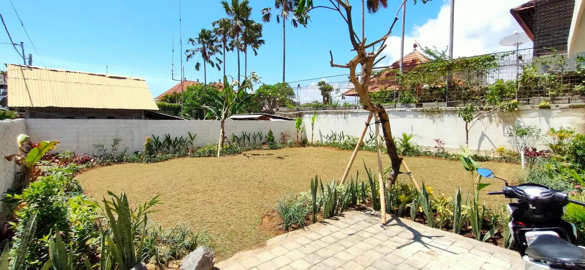 Na-Mi Guesthouse Canggu Exterior photo